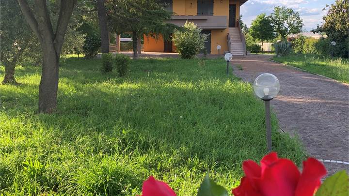 Villa bifamiliare